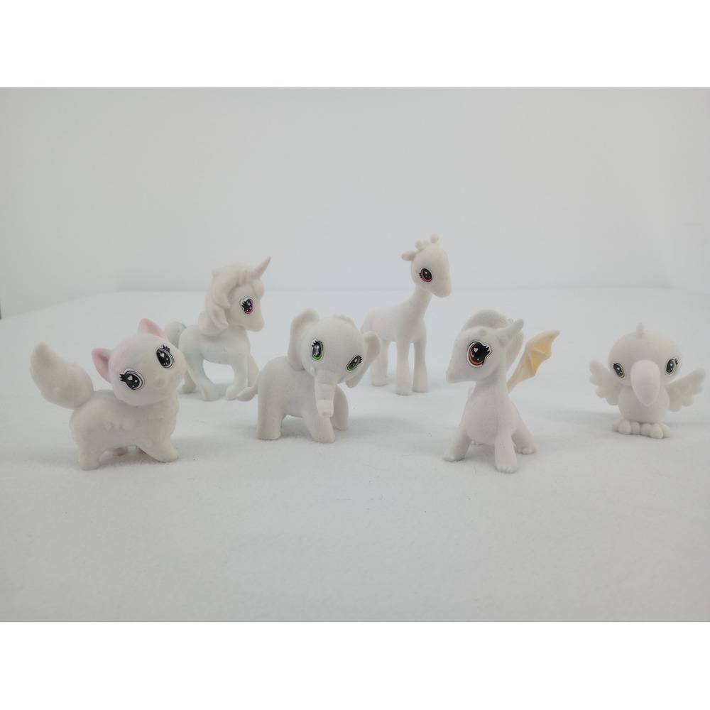 Crayola Scribble Scrubbie Pets Kids White Flocked Washable Toy Figures Lot of 6‎